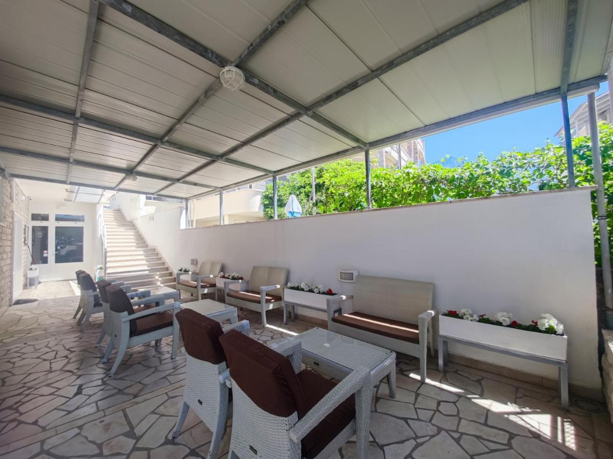 B&B Villa Ivona Baška Voda المظهر الخارجي الصورة