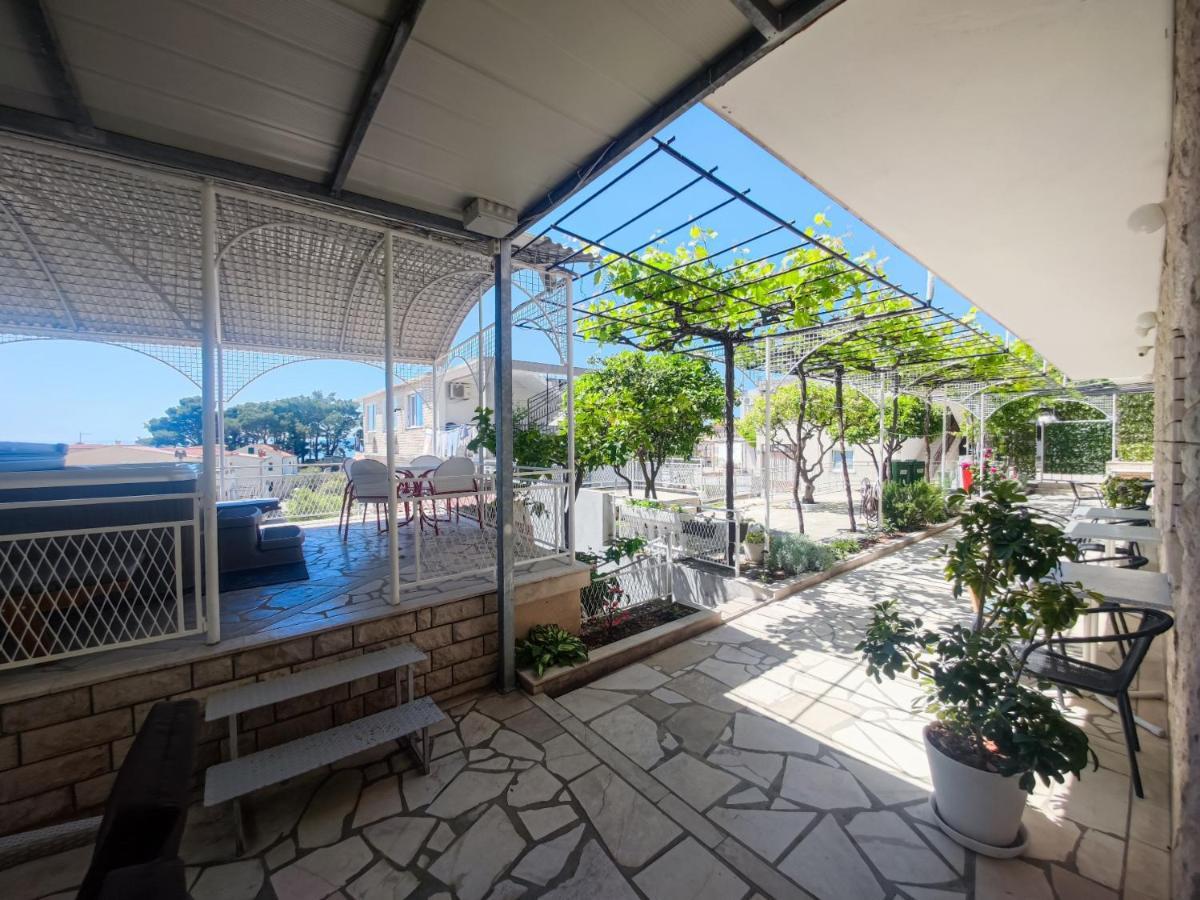 B&B Villa Ivona Baška Voda المظهر الخارجي الصورة